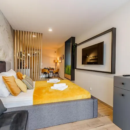 Appartement Perlowa Przystan Rent - Classic Gold & Silver *