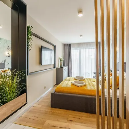 Perlowa Przystan Rent - Classic Gold & Silver Apartment Kolobrzeg